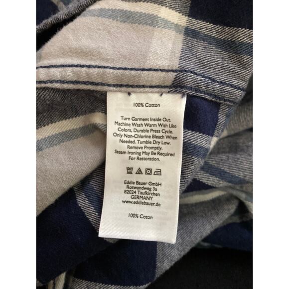 Eddie Bauer Men's Size Large Classic Fit Blue Gray Button Down Shirt Flannel - Picture 8 of 8